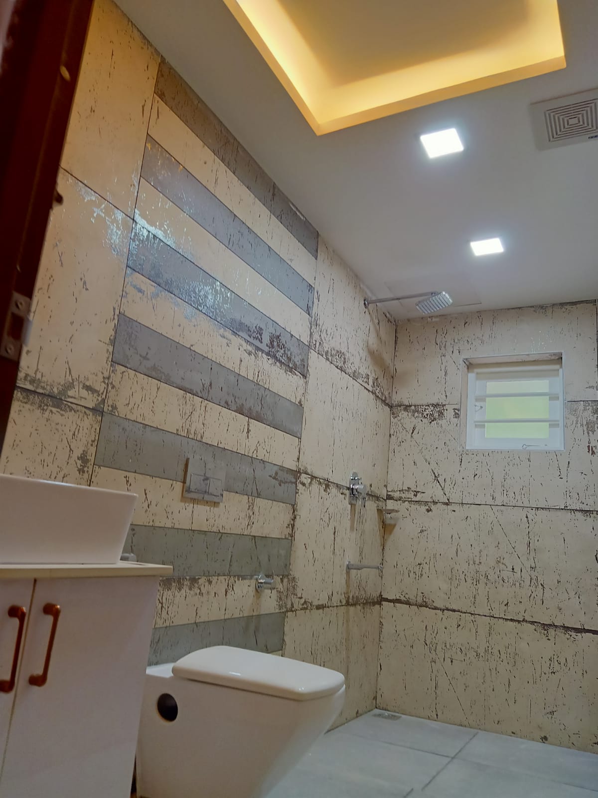 4BHK Fully Furnished Posh House5000sqft near N Paravoor