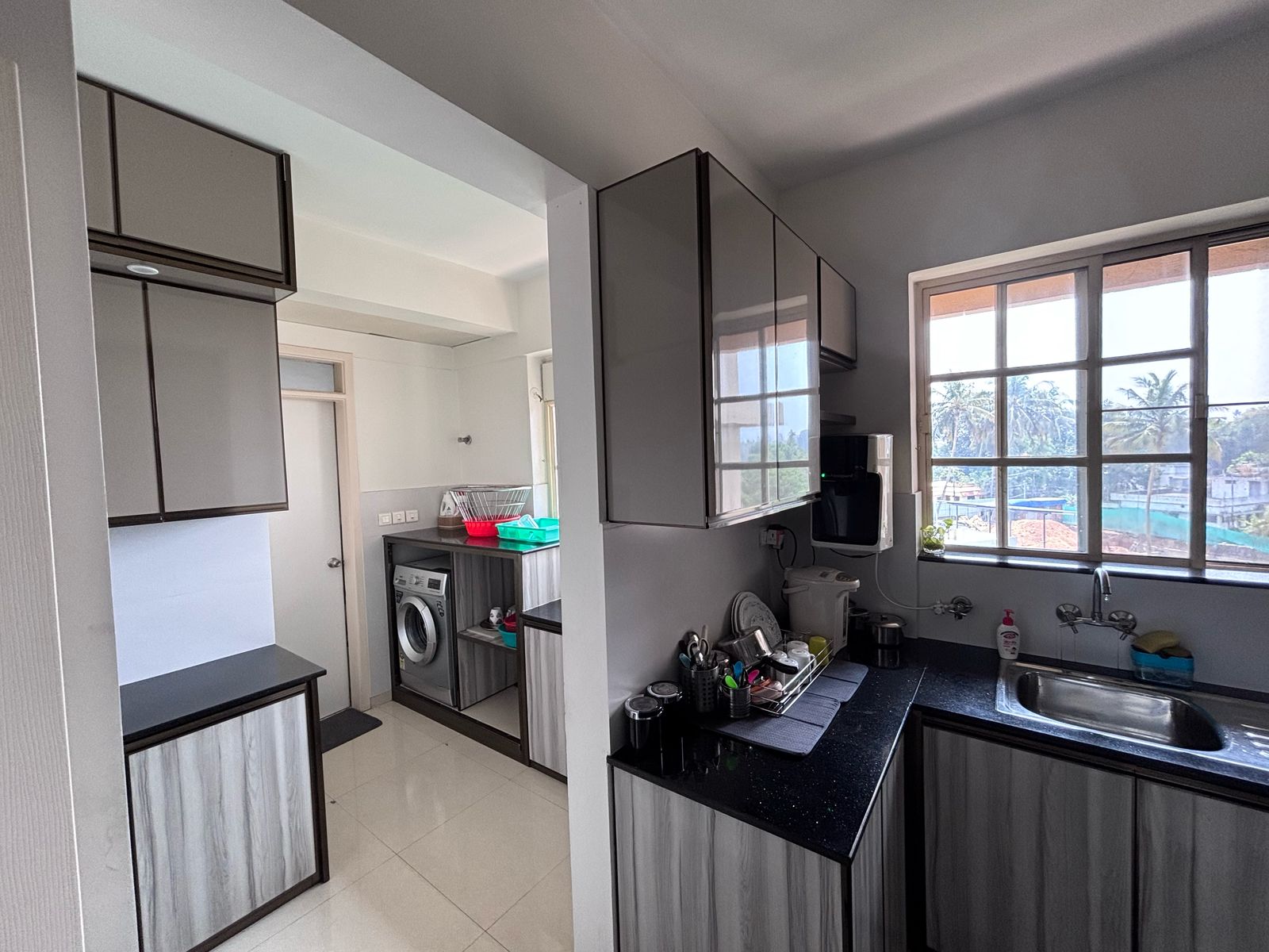 3BHK Fully Furnished flat in Kakkanad,2000 sqft