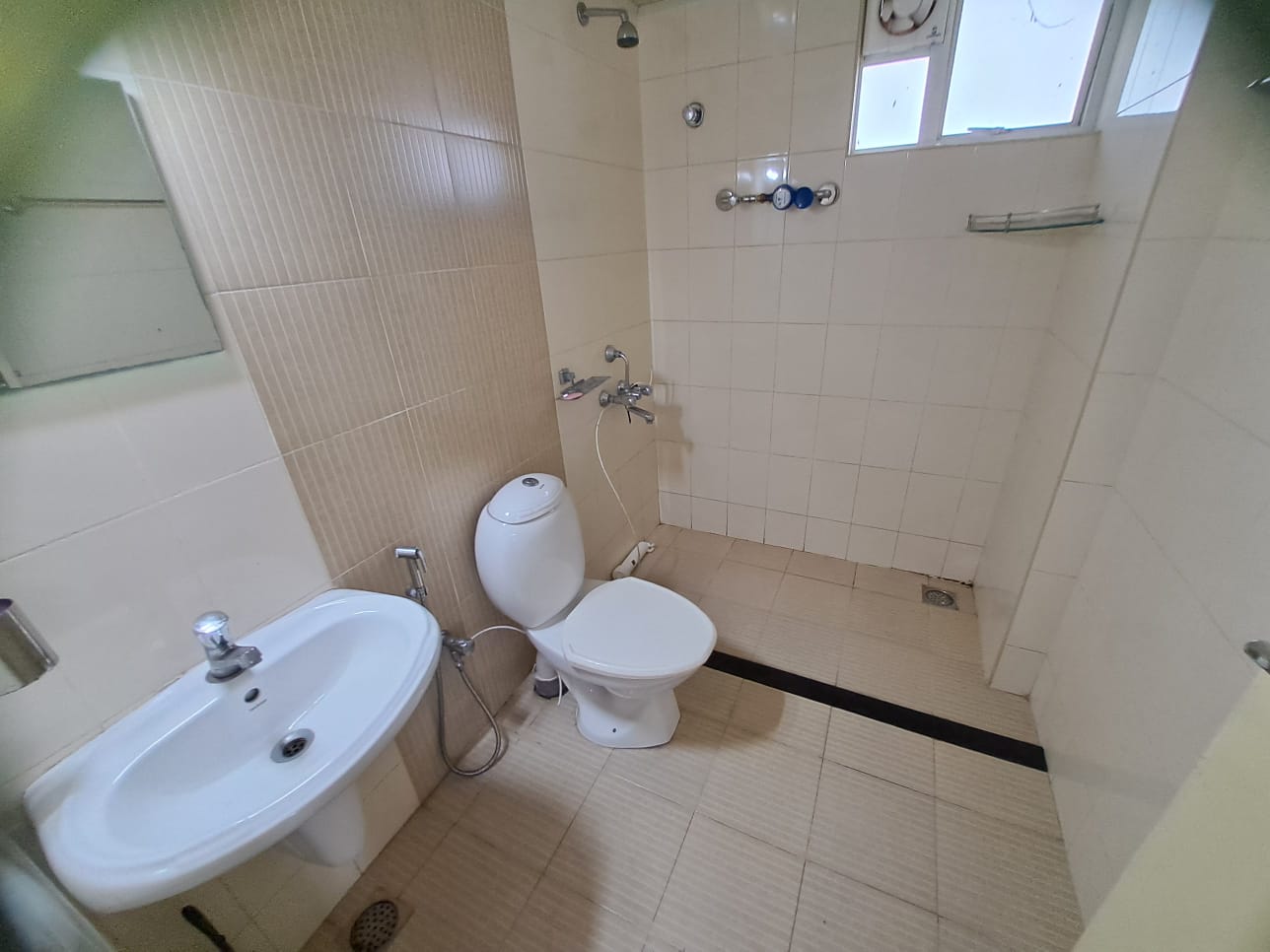 3BHK Fully Furnished Flat near Infopark, Kakkanad,1600sqft
