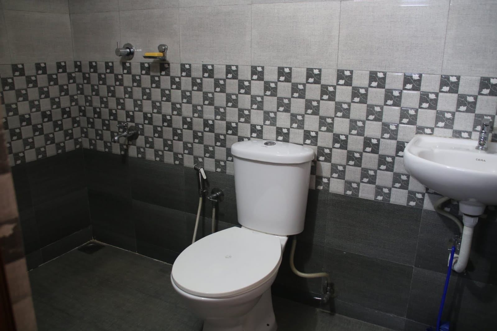 3BHK Semifurnished House 1550sqft in Koonammav, Varapuzha