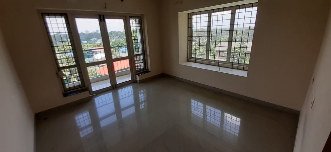 5cent of Residential Plot in Pallikkara, Kakkanad