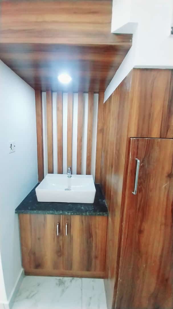 3BHK Semifurnished House 1300 sqft
