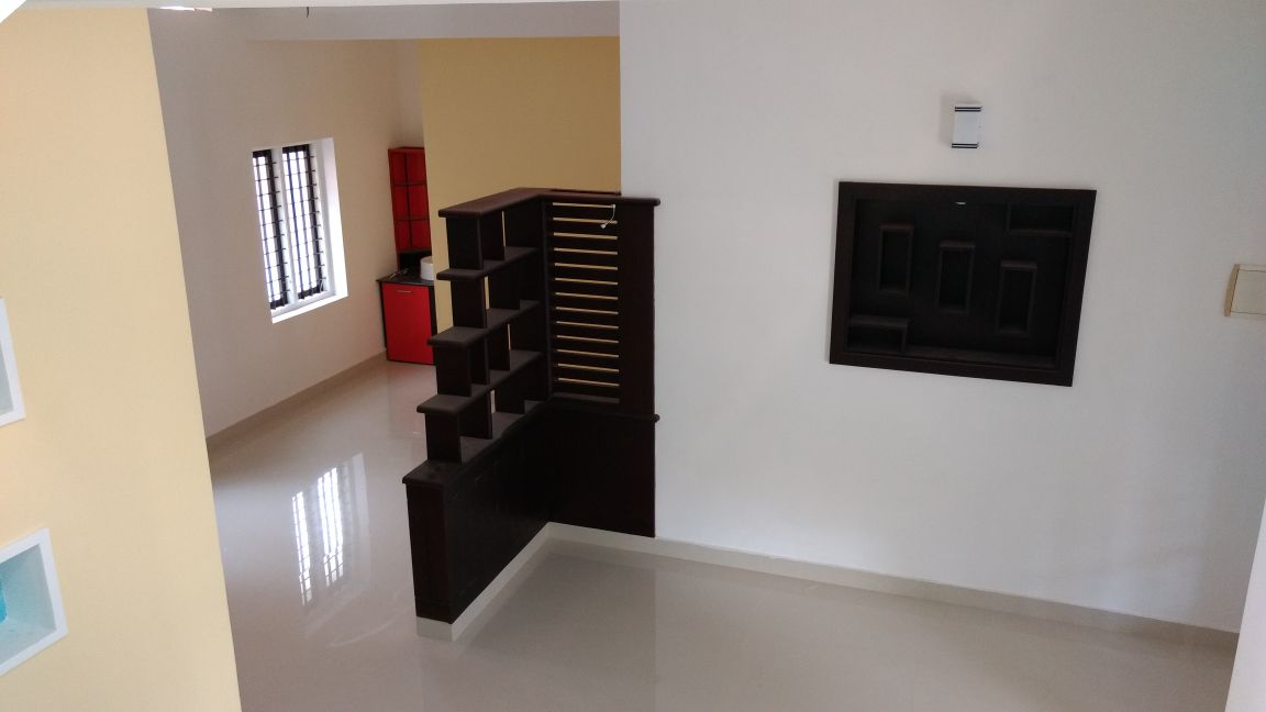 3BHK Semifurnished house 1500sqft