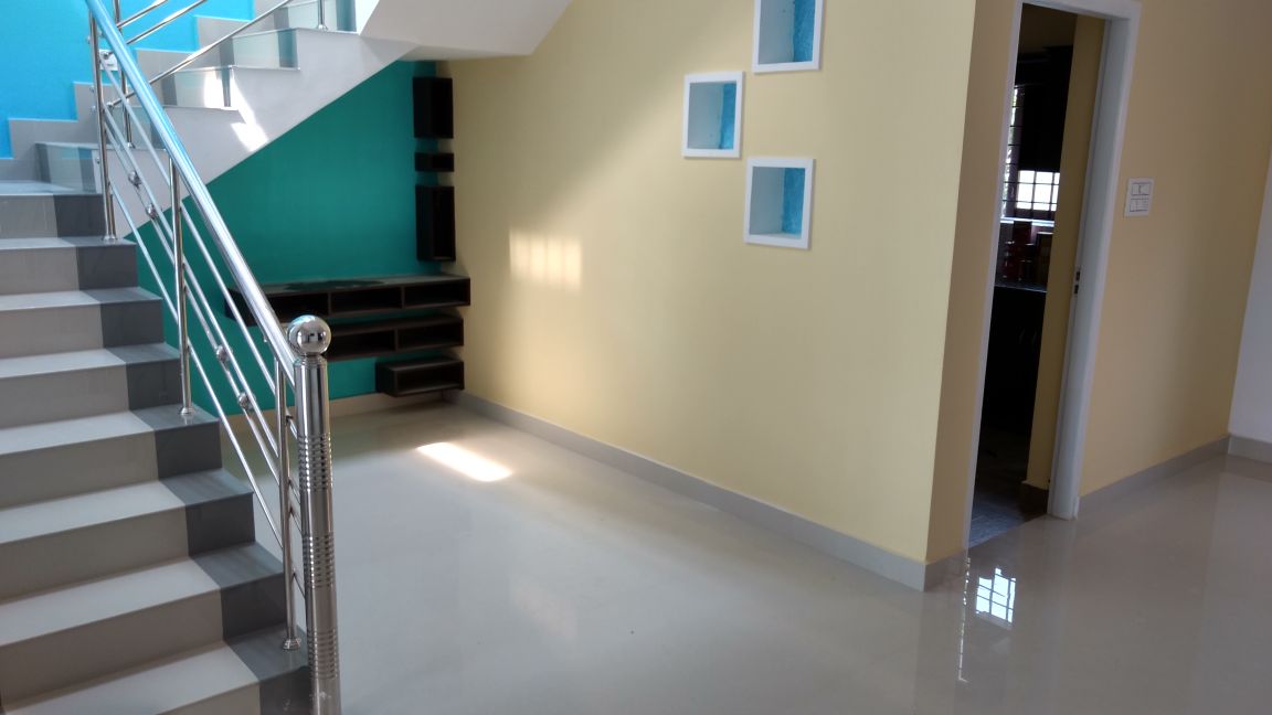 3BHK Semifurnished house 1500sqft