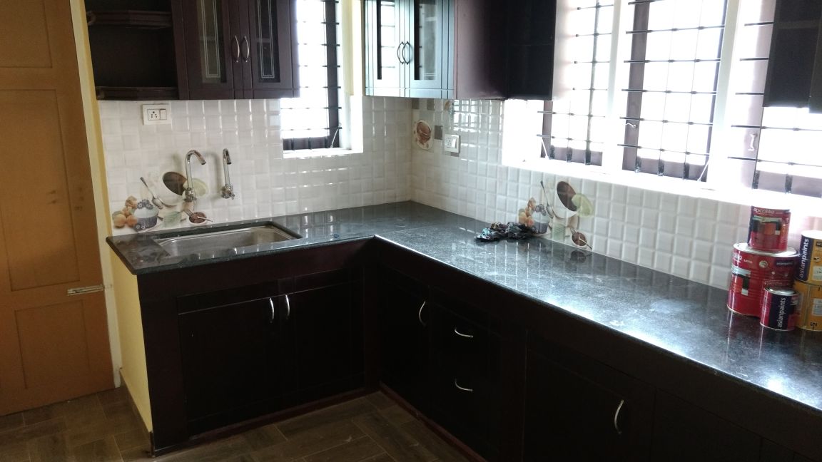 3BHK Semifurnished house 1500sqft