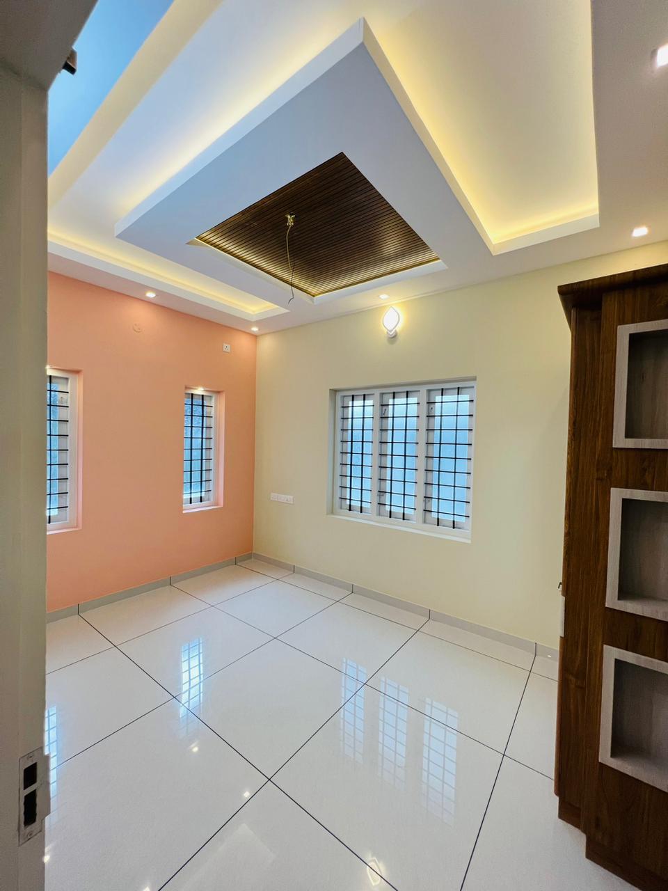 3BHK Semifurnished House 1600sqft