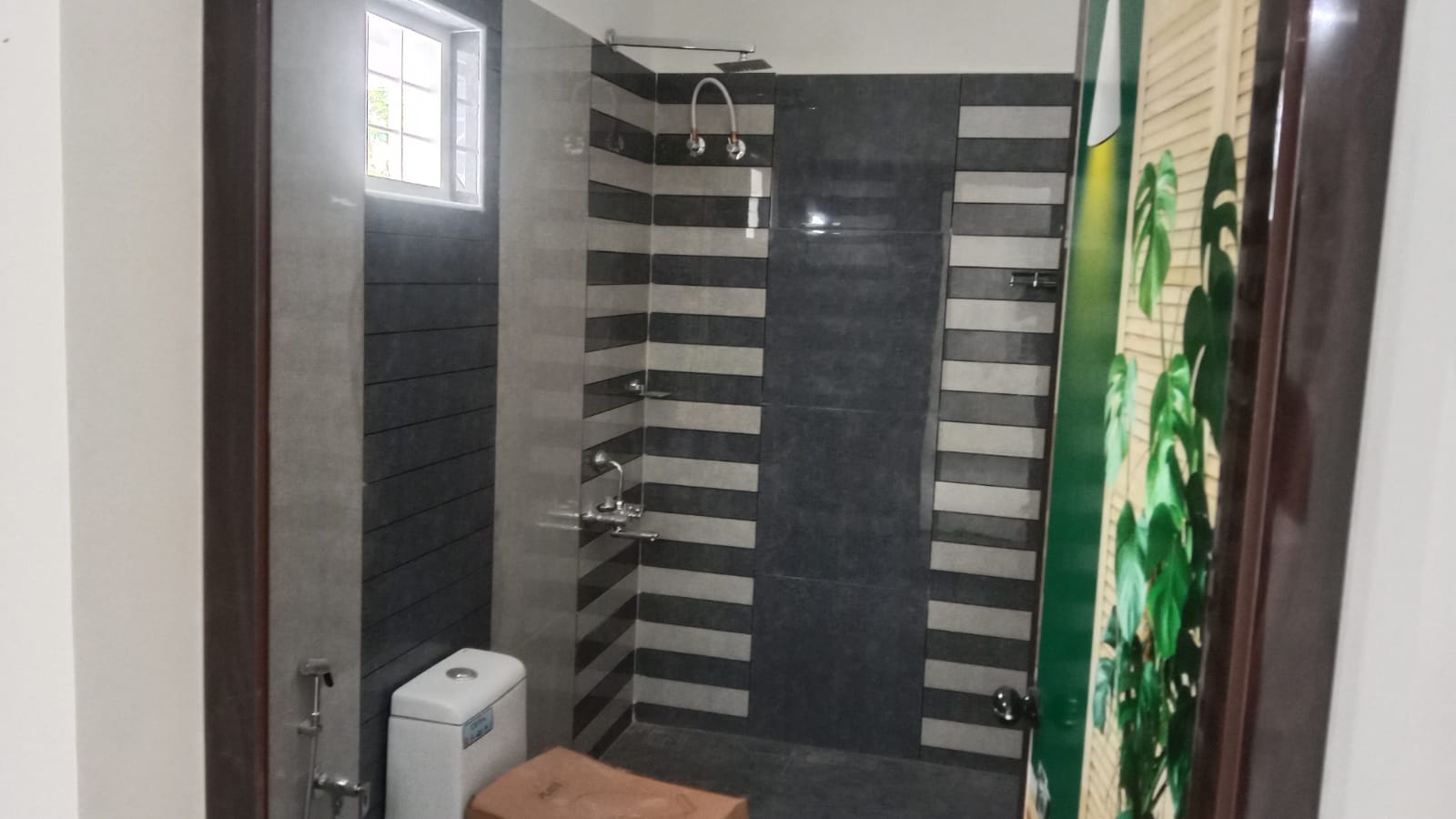 1670sqft, 3 BHK Furnished Flat near Infopark, Kakkanad