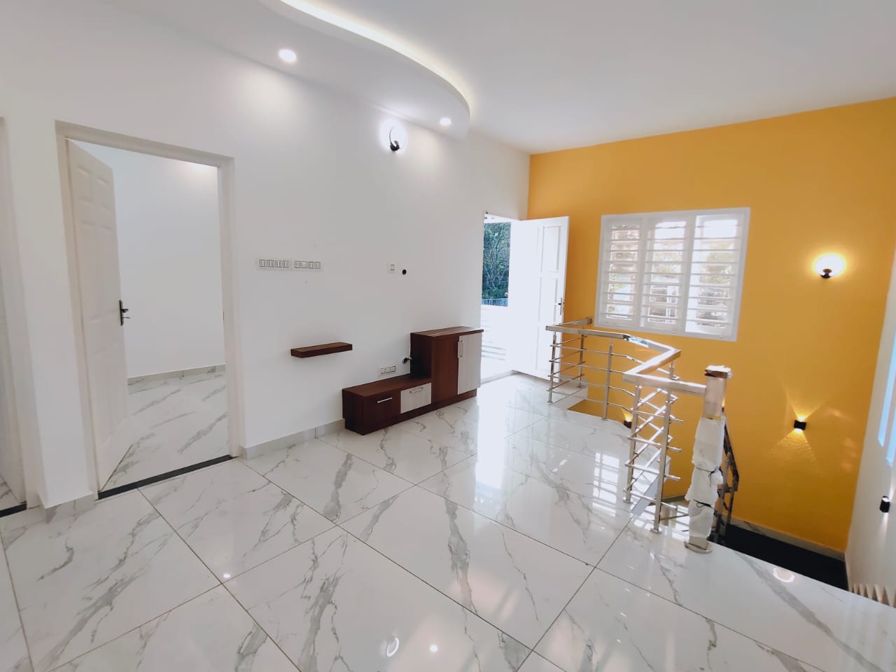 4BHK Semifurnished House inMulanthuruthy, 1680sqft