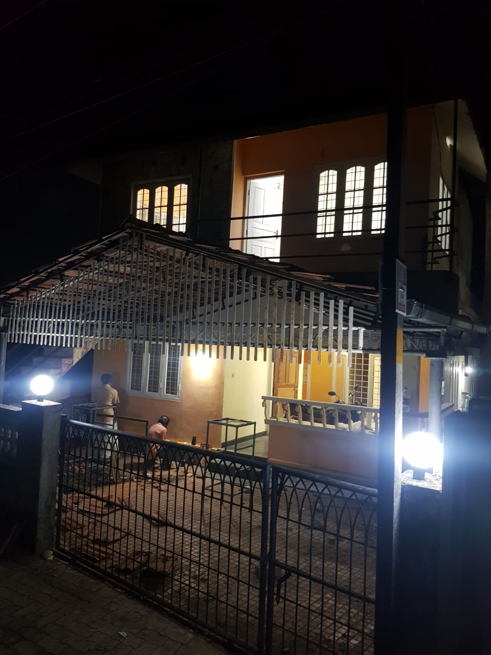 3BHK Semifurnished House with 4Cent Land 1800sqft