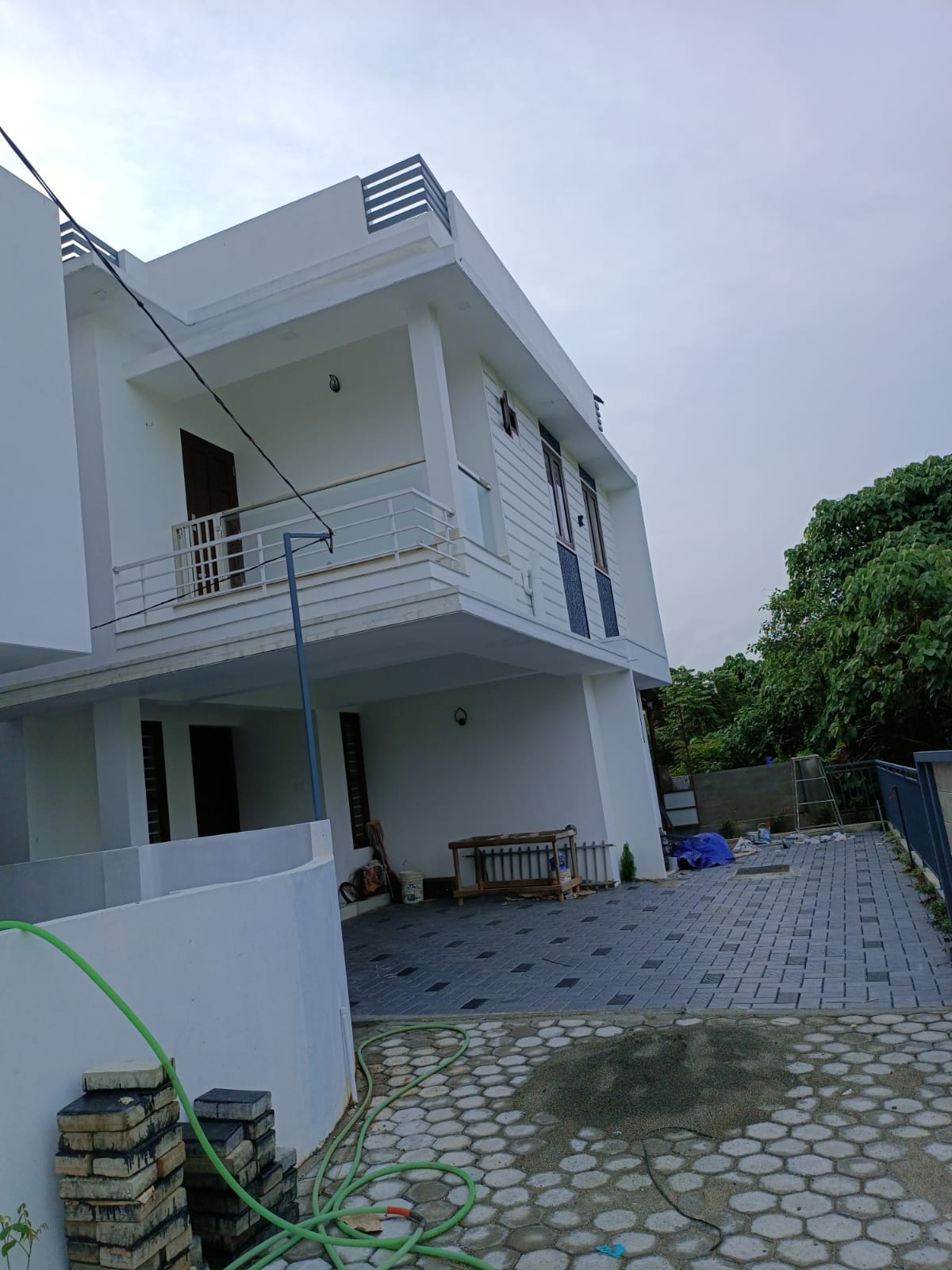 3BHK Brandnew House 1700sqft in Thuppampady, Mulanthuruthy