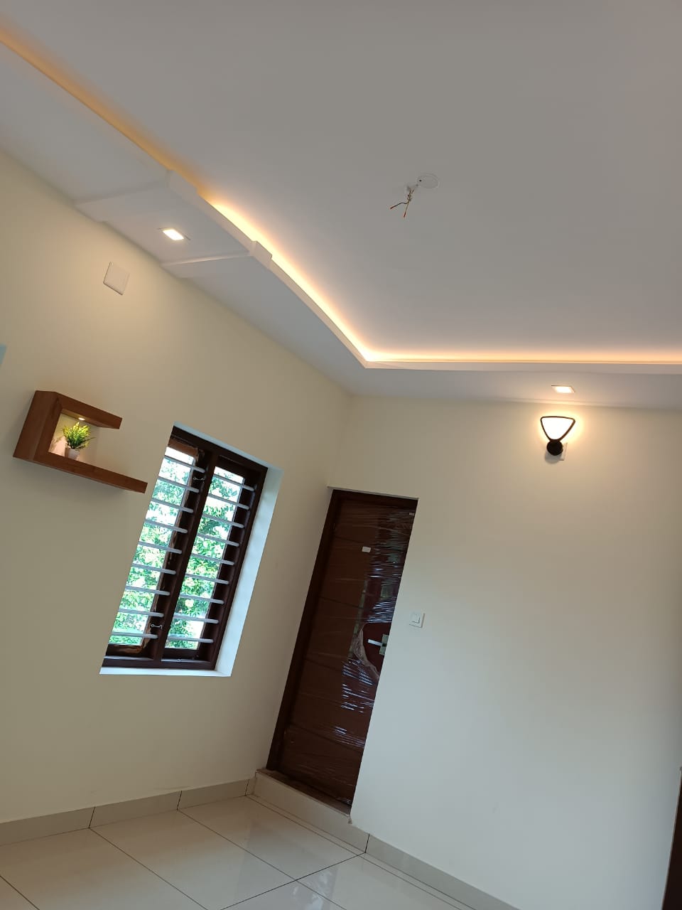 3BHK Brandnew House 1700sqft in Thuppampady, Mulanthuruthy