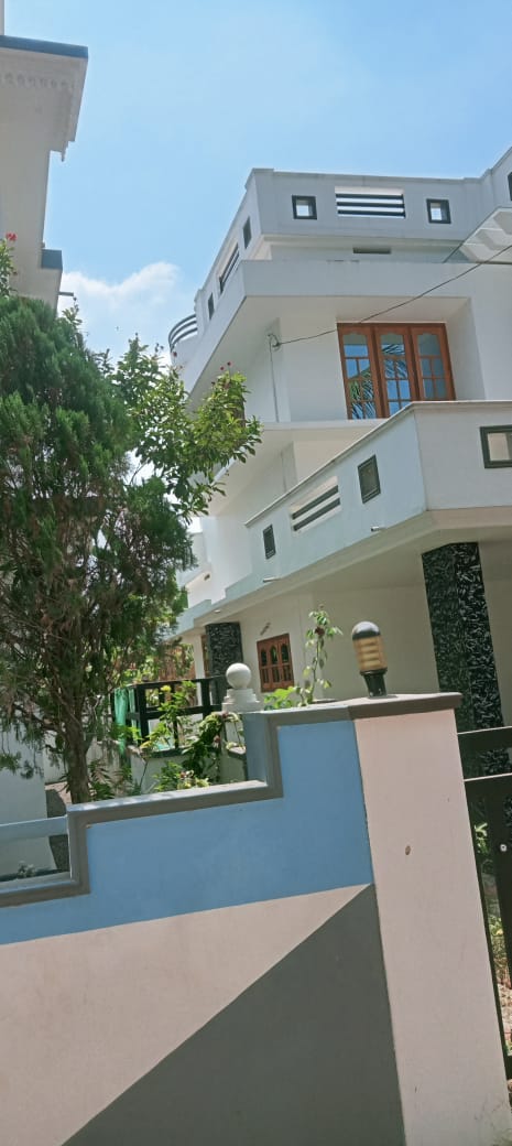 4BHK Brand-new House 1900sqft in Pallikkara