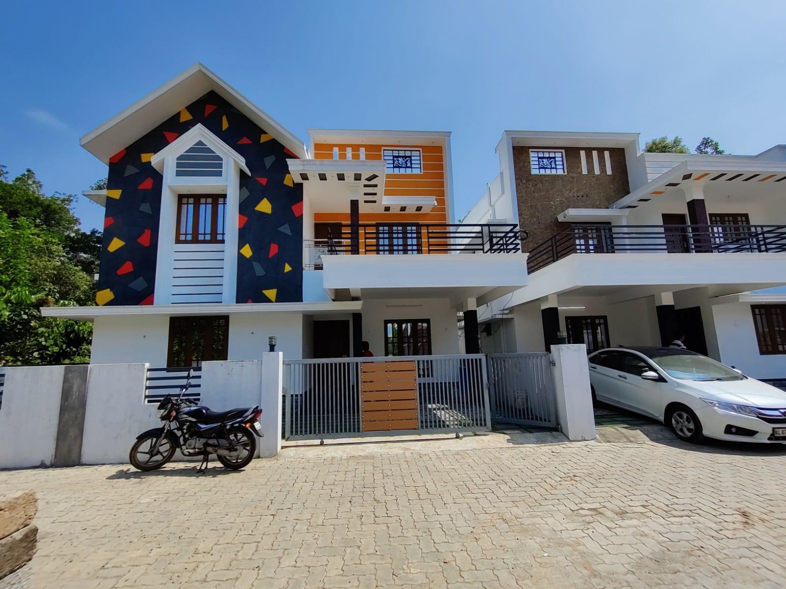 3BHK Semifurnished Premium Flat in Marine Drive, Ernakulam, 1800 sqft - for sale in Marine Drive, Kochi ( Ernakulam ), Kerala