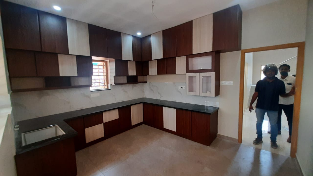 20 cents of Land in Kundanoor, Maradu
