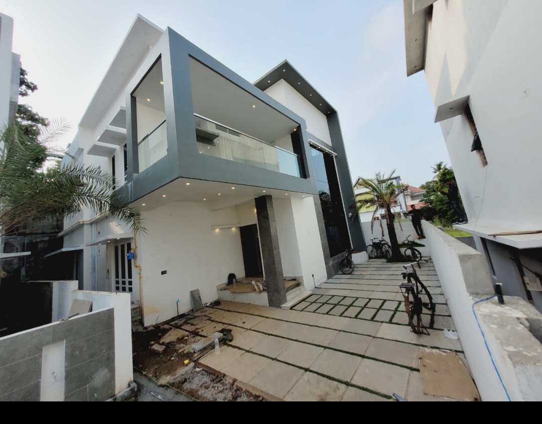 1400sqft Semifurnished 3BHK House with 4cents of Land - for sale in Andoorkonam, Trivandrum / Thiruvananthapuram, Kerala