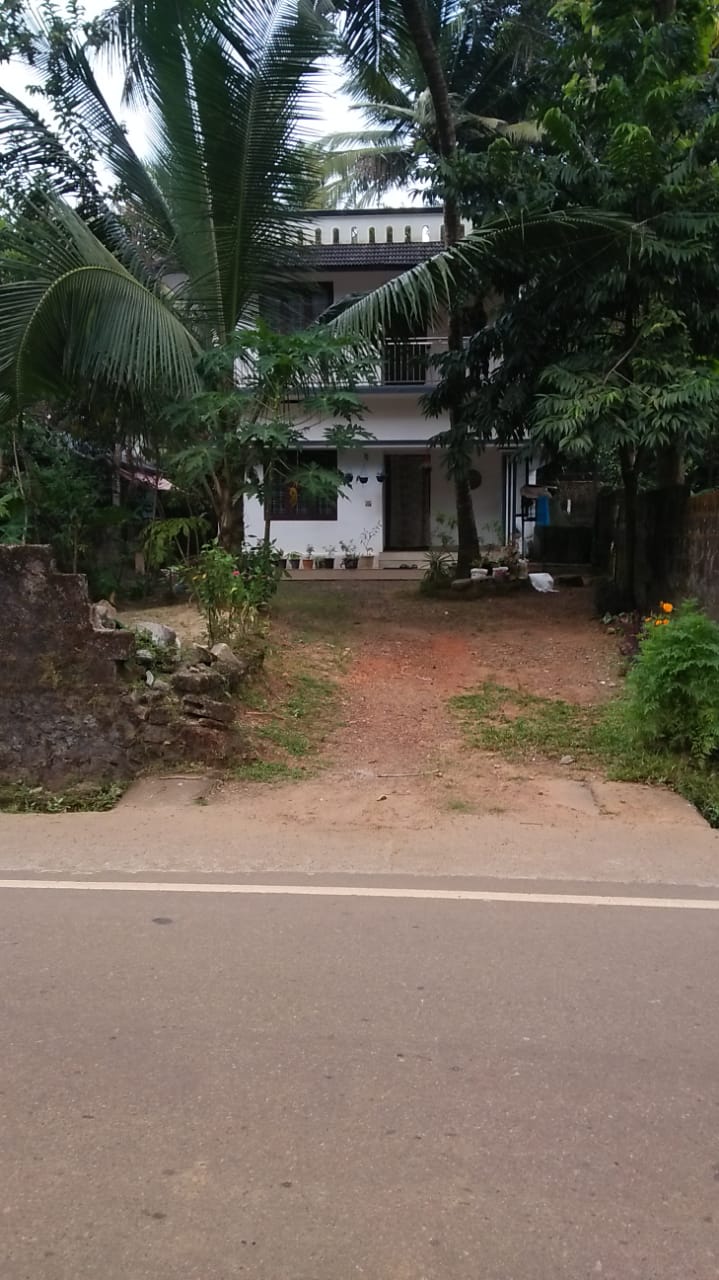 4BHK House for sale1700 Sqft - for sale in Pallikkara, Kochi ( Ernakulam ), Kerala