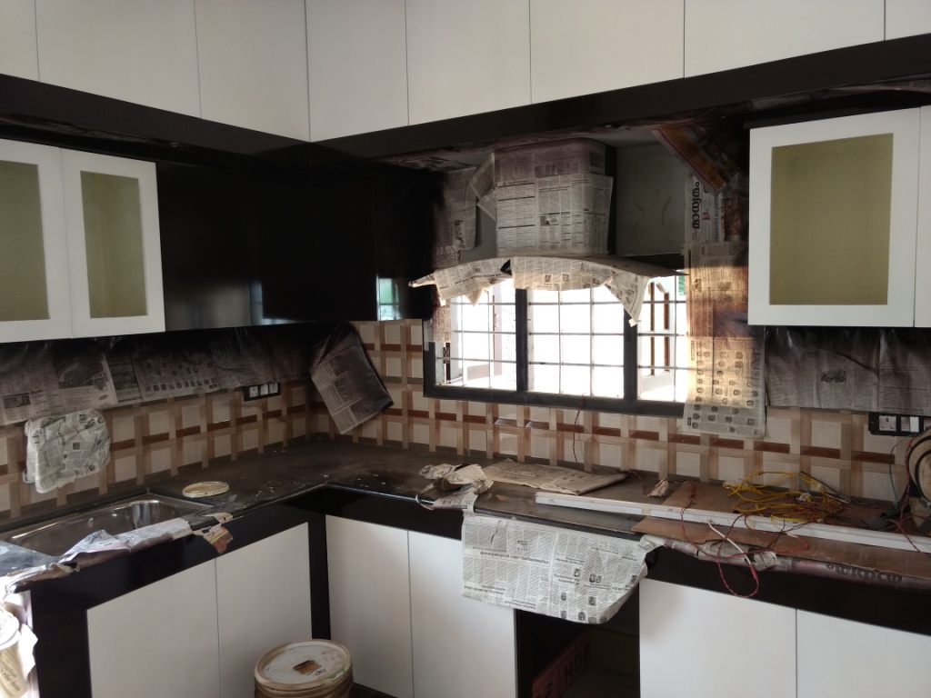 4BHK semifurnished house 1640sqft