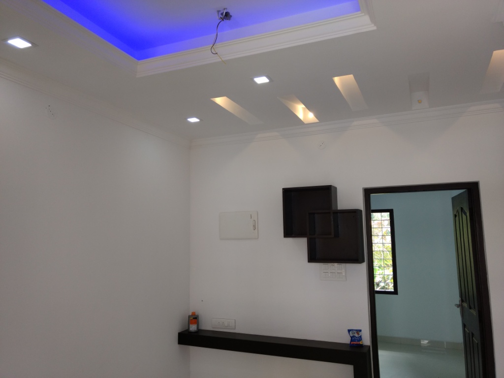 4BHK semifurnished house 1640sqft