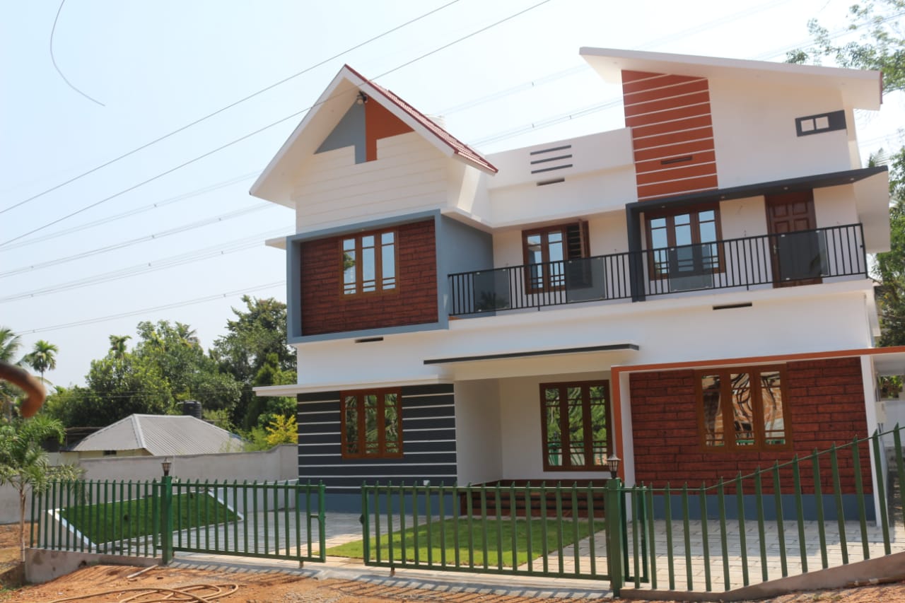 4BHK Semifurnished House 1950sqft