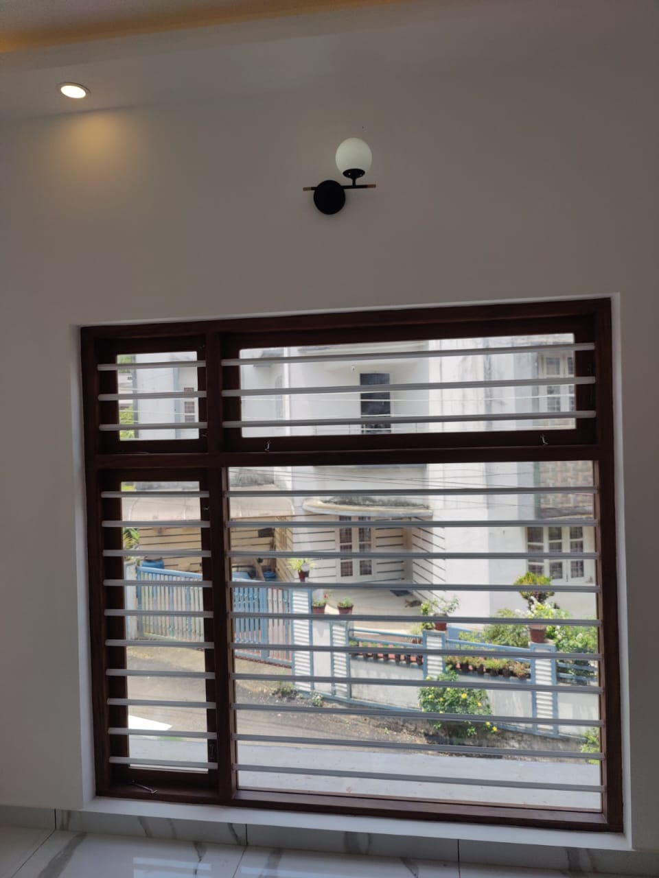4BHK Semifurnished House 2200sqft
