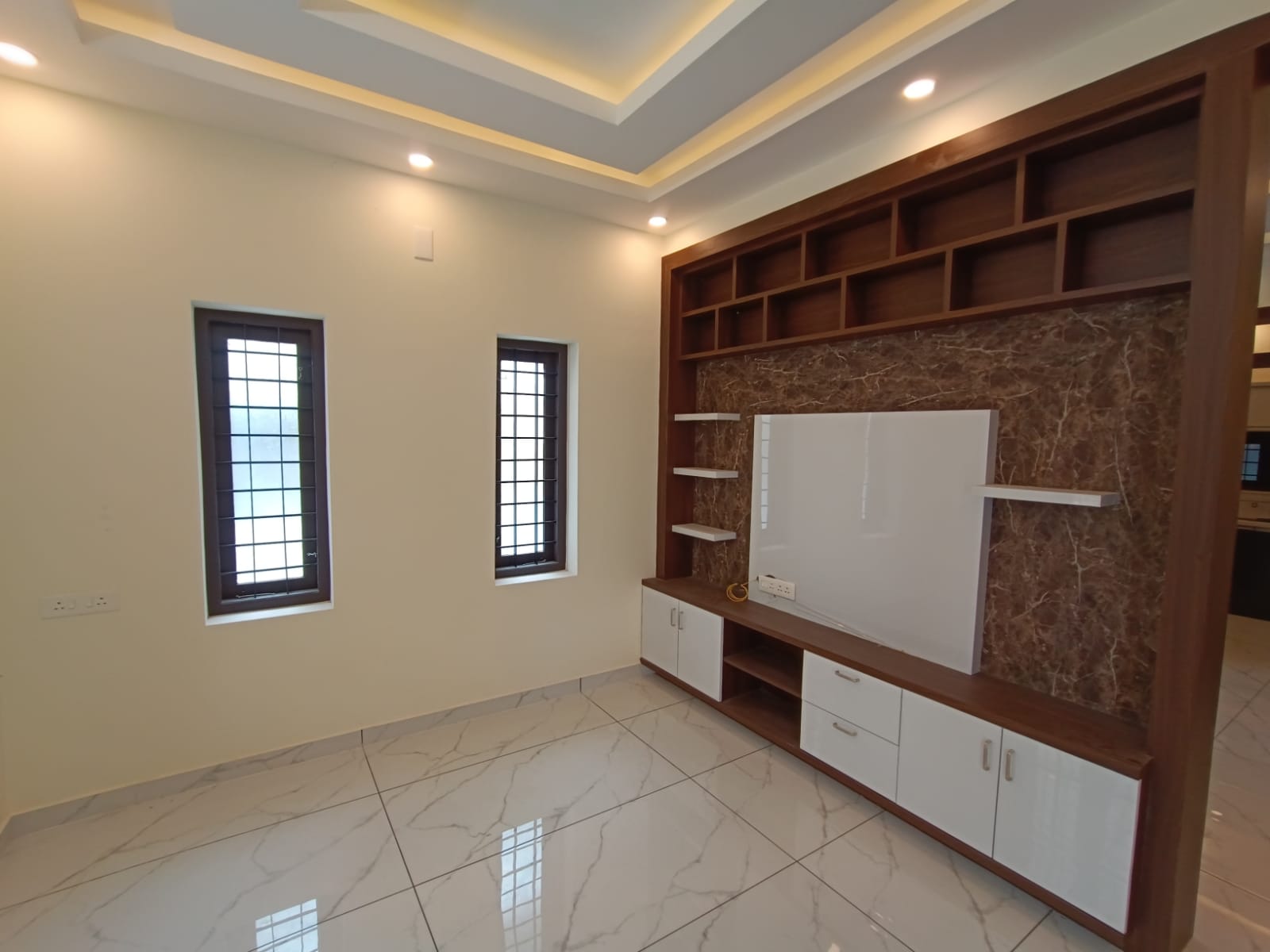 4BHK Semifurnished House2000 sqft - for sale in Kangarapdy, Kochi ( Ernakulam ), Kerala