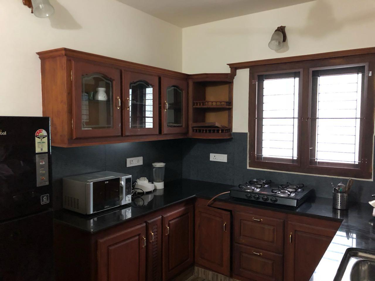 4BHK Semifurnished house 2350sqft