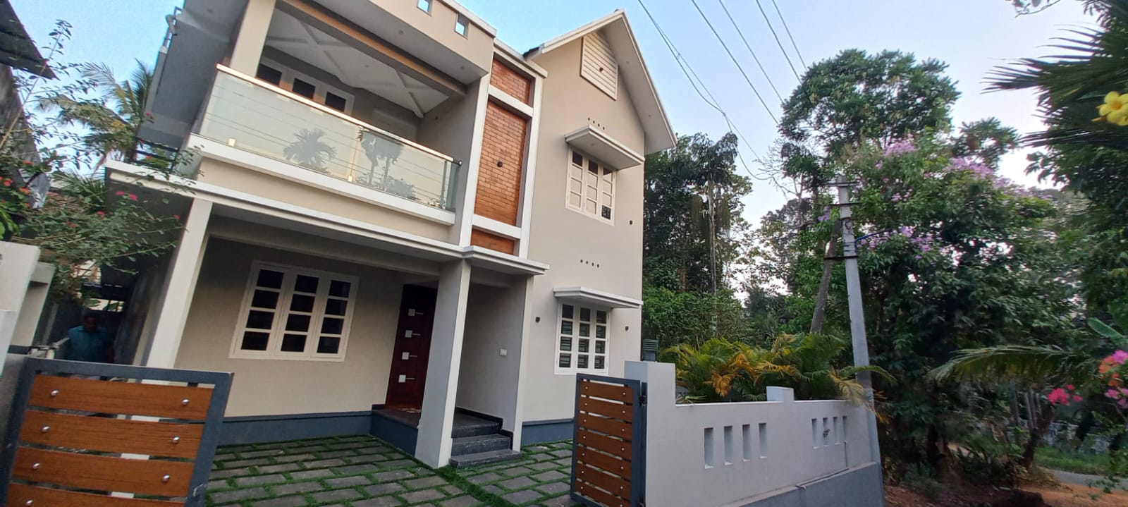 4BHK Semifurnished House1850sqft in Kakkanad
