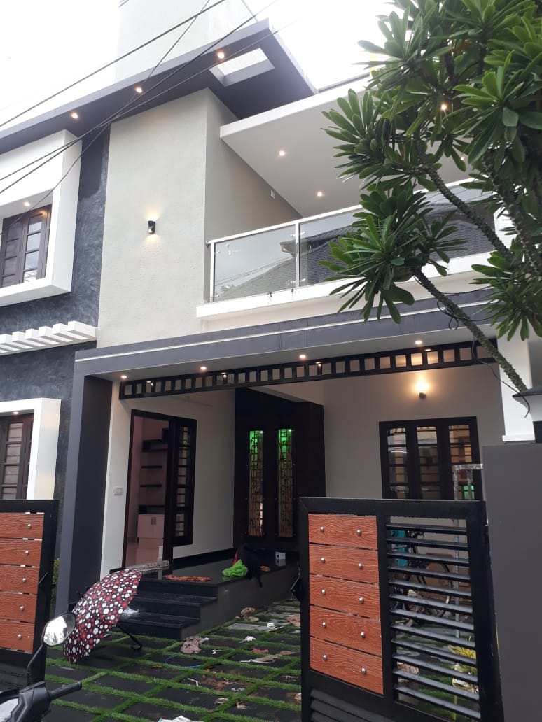 4BHK Semifurnished House2000sqft