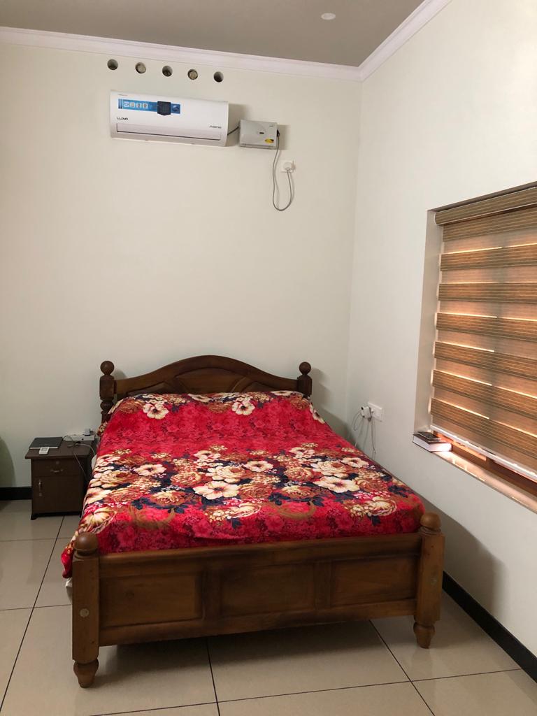 3BHK Semifurnished Flat in Panampilly Nager, Ernakulam, 1600 sqft