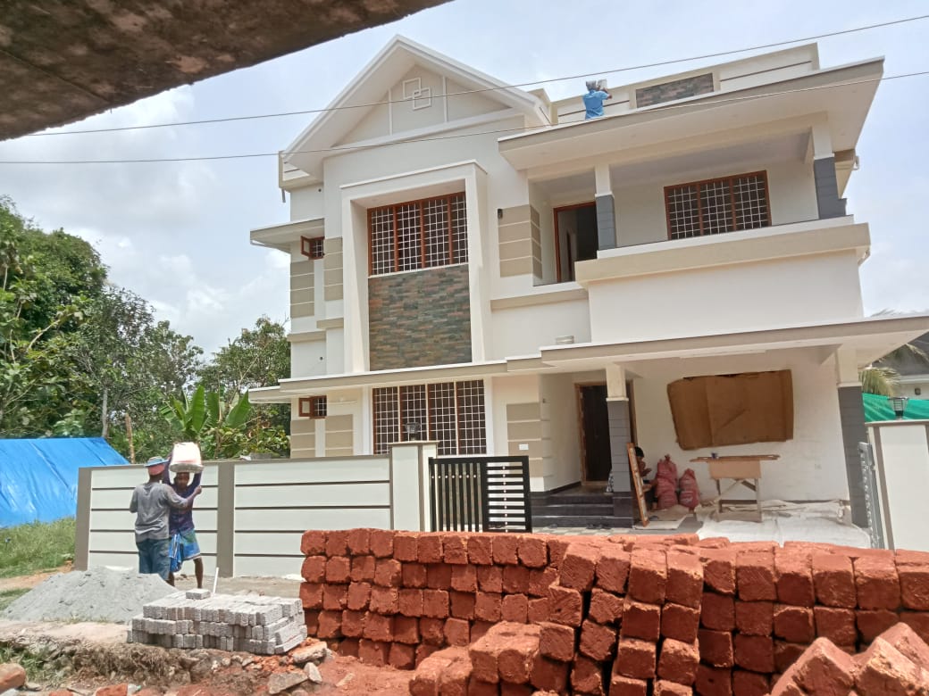 4.50cent of Residential Plot near Kadavanthra