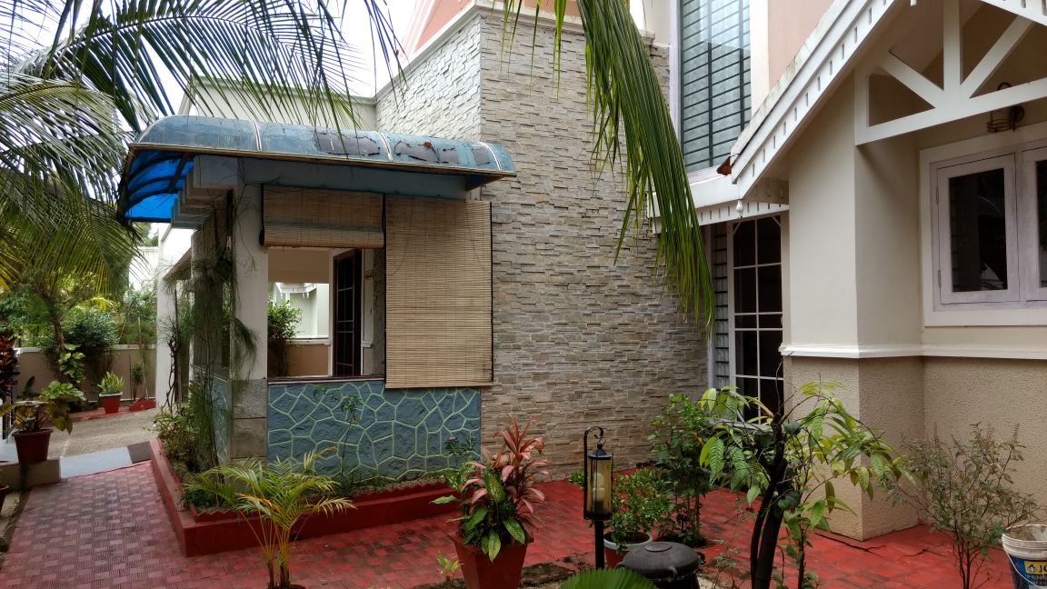 4BHk Semifurnished Posh Villa3300sqft