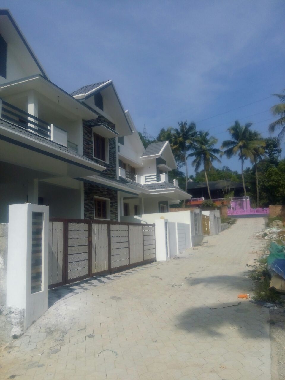 5BHK brandnew house2200sqft