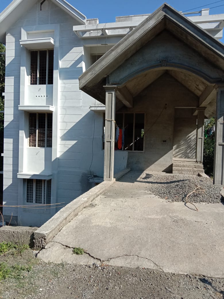 6BHK Unfurnished House 2600sqft,