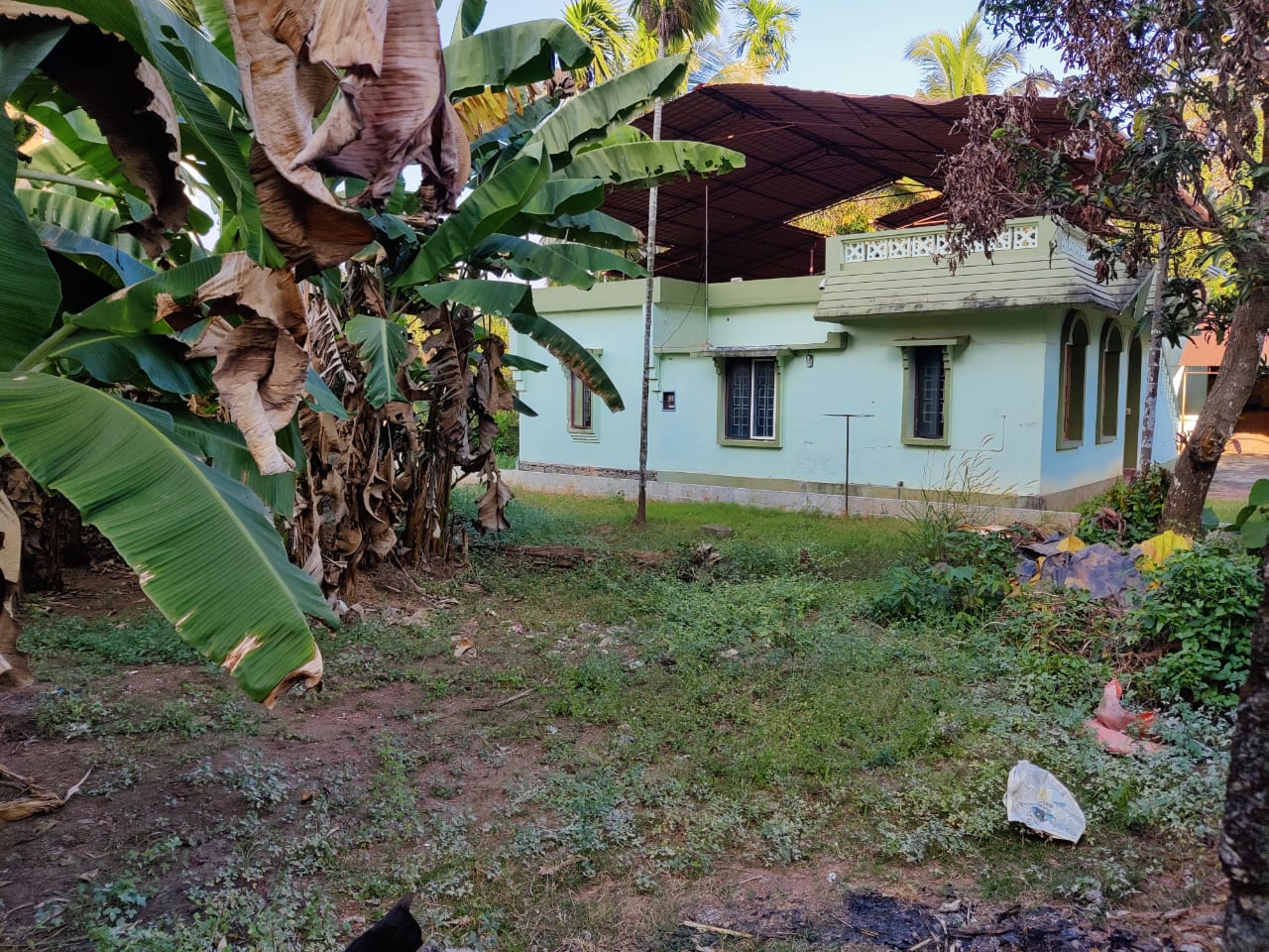 3BHK Semifurnished House1800 sqft