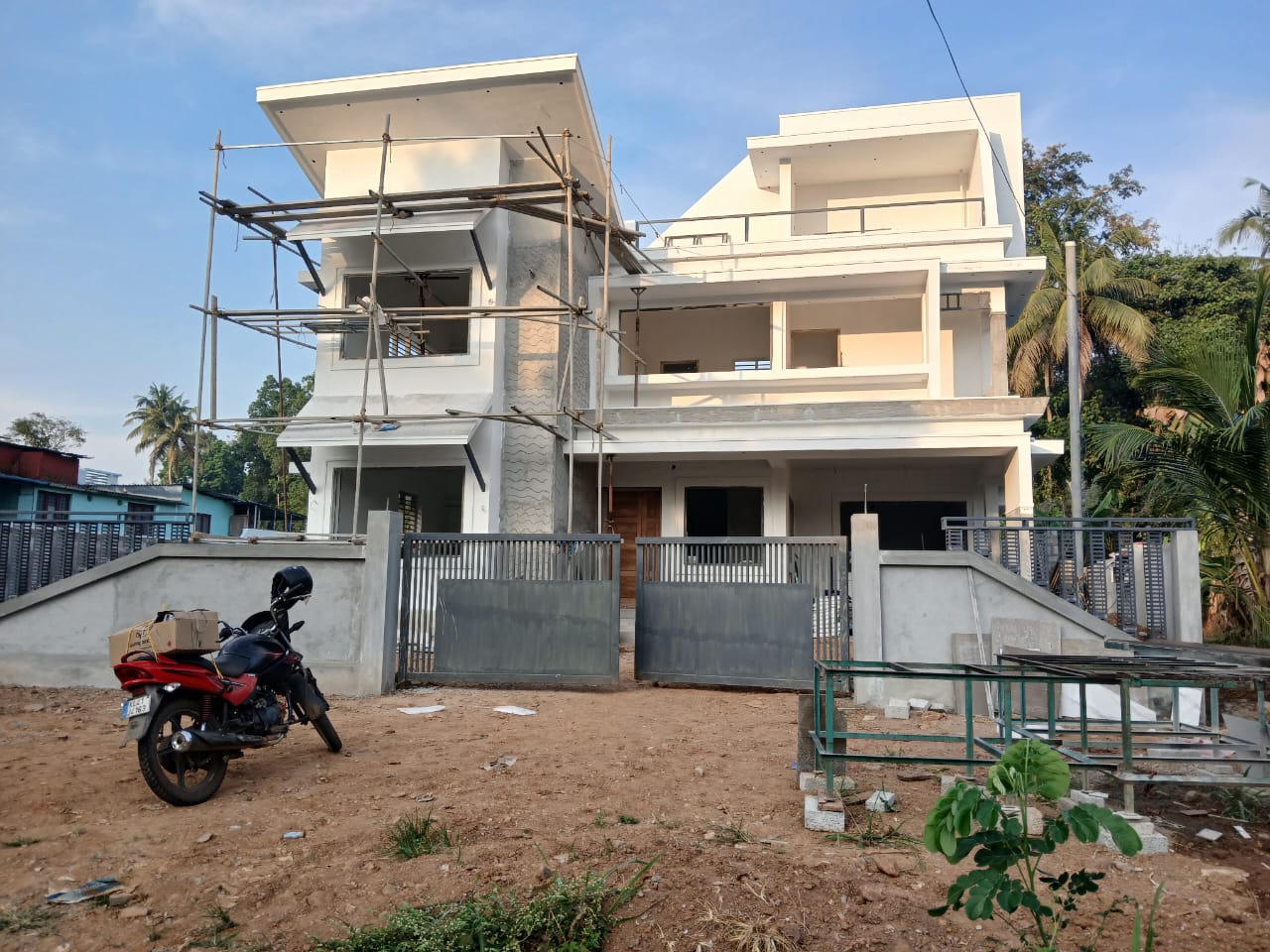 4BHK Brandnew House2450 sqft near Mattoor, Kalady