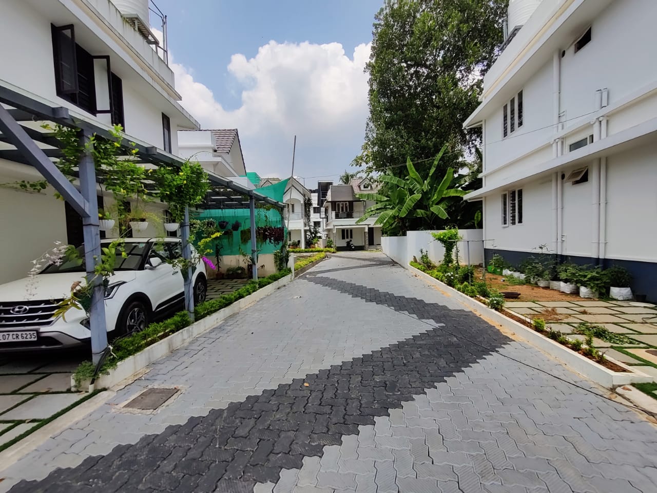 4 BHK Beautiful Villa for sale2000 Sqft - for sale in Near Medical college, Kochi ( Ernakulam ), Kerala