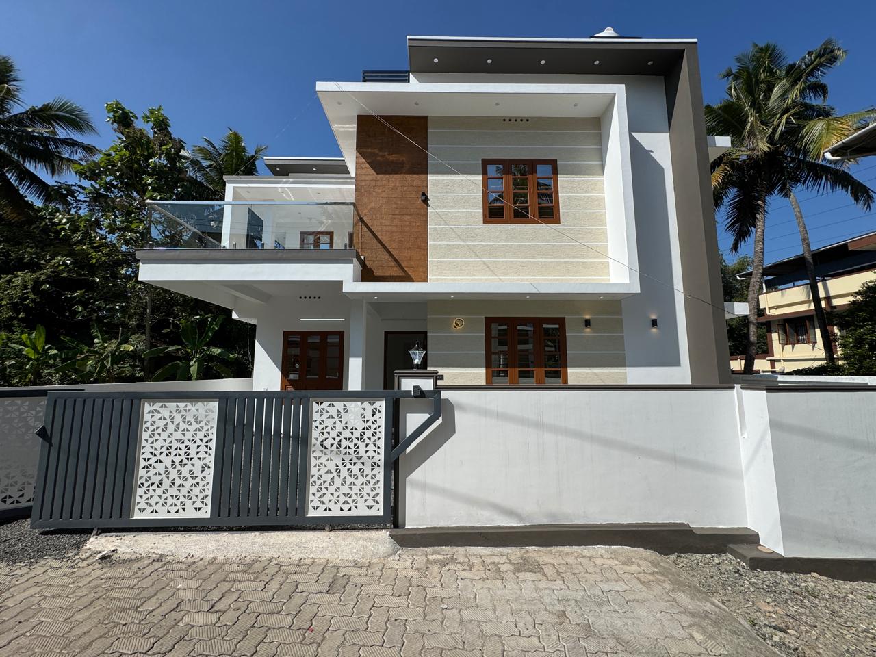 4BHK Semifurnished House1900sqft in Kalamassery