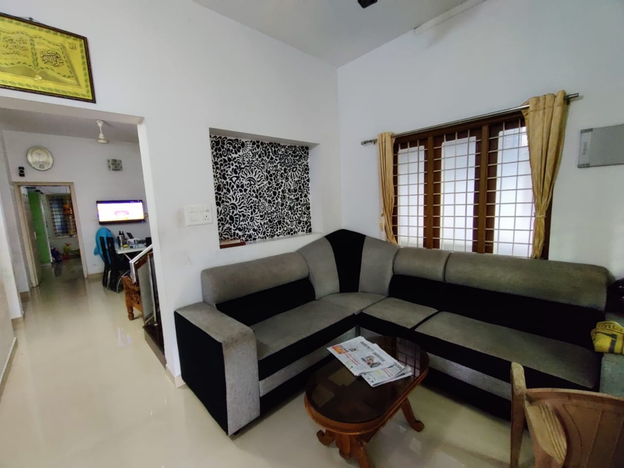 1766sqft, 3 BHK Unfurnished Flat in Kakkanad