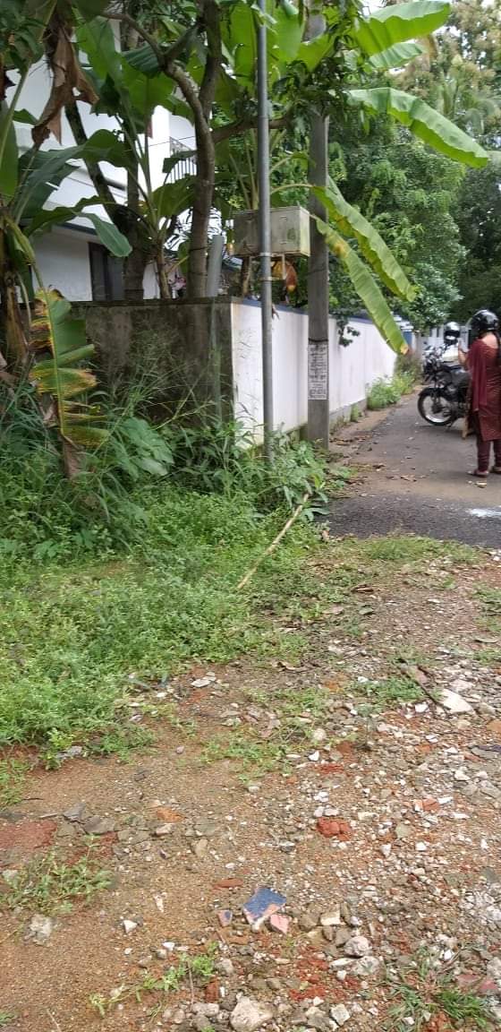 9.5 Cents of prime residential plot for sale. - for sale in North Kalamassery, Kochi ( Ernakulam ), Kerala
