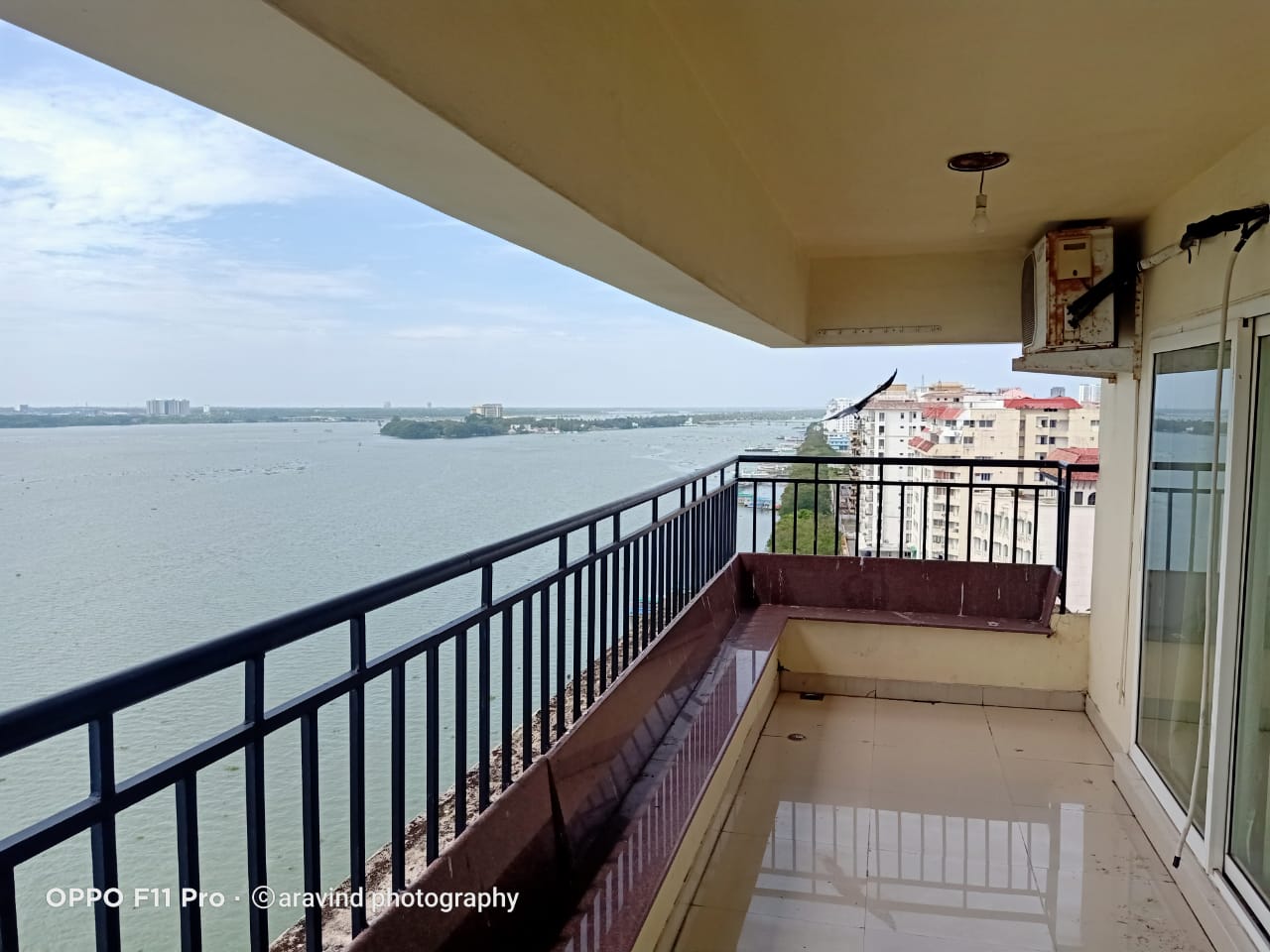 2BHK Fully Furnished A/C Apartment 1000sqft - for sale in Kaloor, Kochi ( Ernakulam ), Kerala