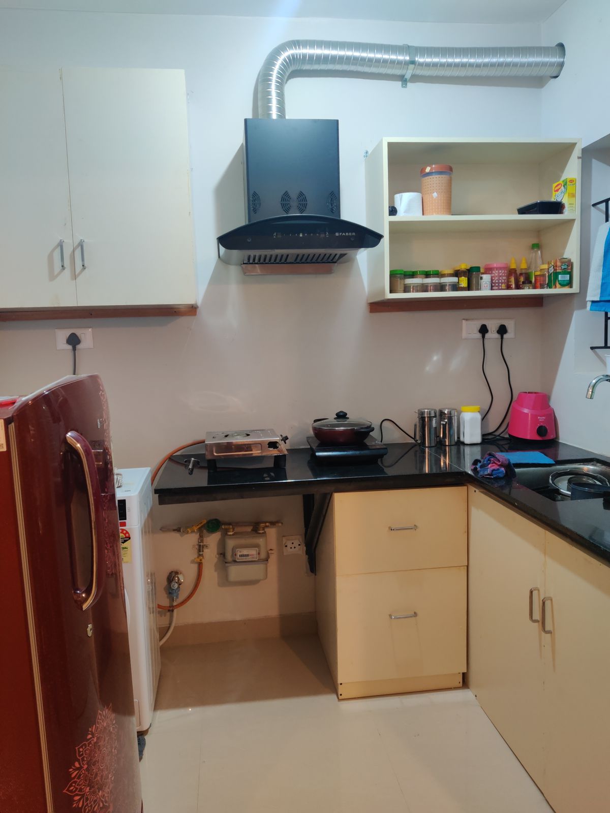 2BHK Semifurnished Apartment, 755 sqft in Kathrikadavu, Kaloor