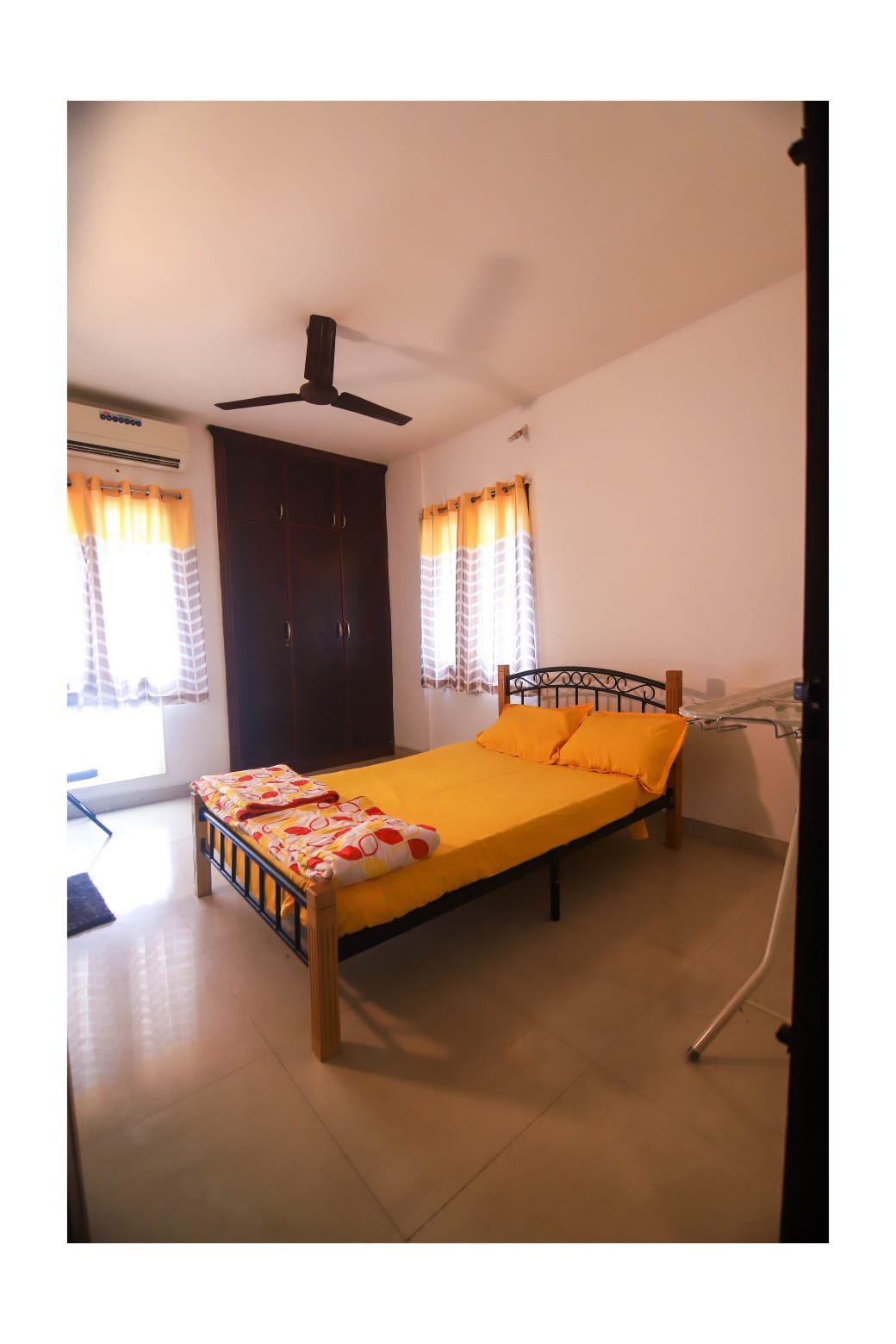 4 BHK Semifurnished House3100sqft