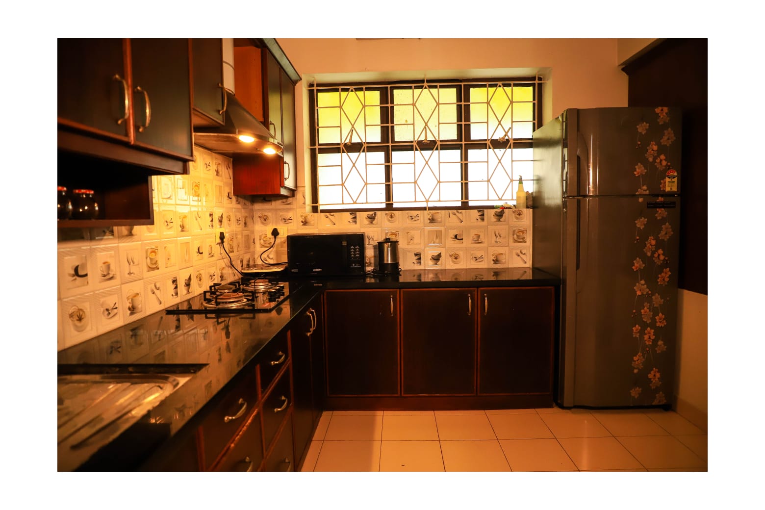 4 BHK Semifurnished House3100sqft