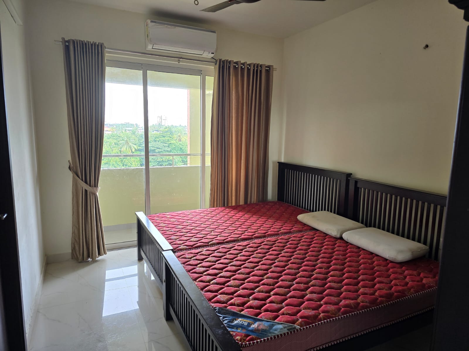 3BHK Luxury Flat for rent near JLN stadium, Kaloor