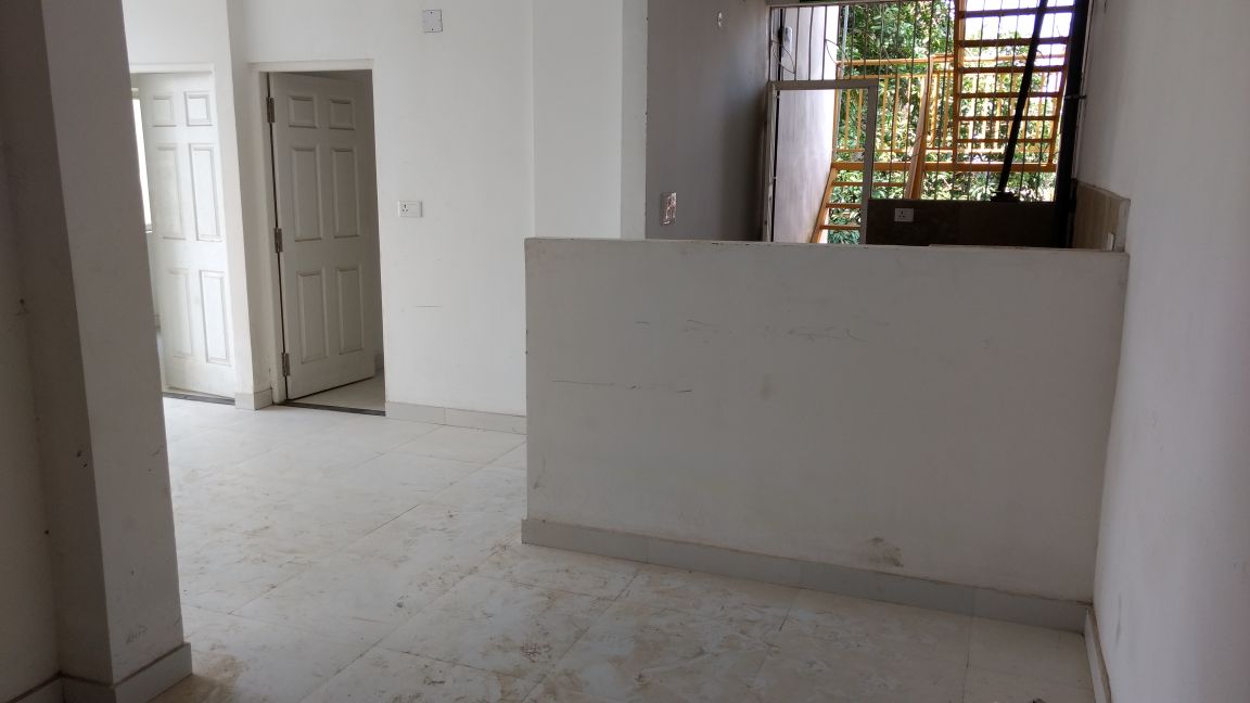 3BHK Semifurnished Flat in Kaloor, 1300sqft
