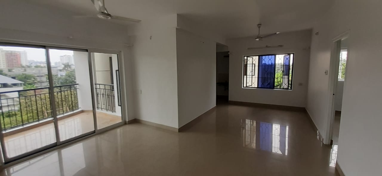2000sqft, 3BHK Fully Furnished Flat in Marine Drive, Ernakulam