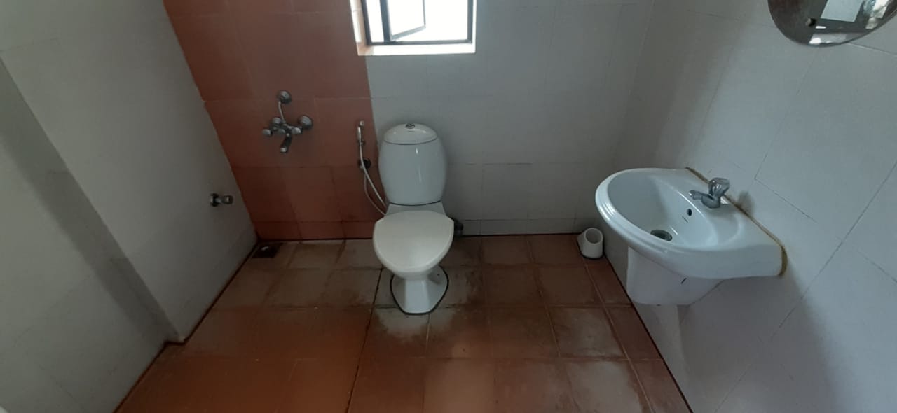 2000sqft, 3BHK Fully Furnished Flat in Marine Drive, Ernakulam