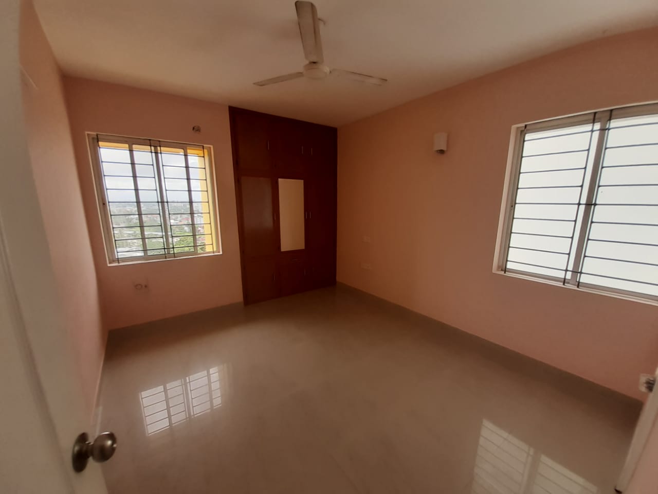 10 Cents of prime residential property in Kadavanthra