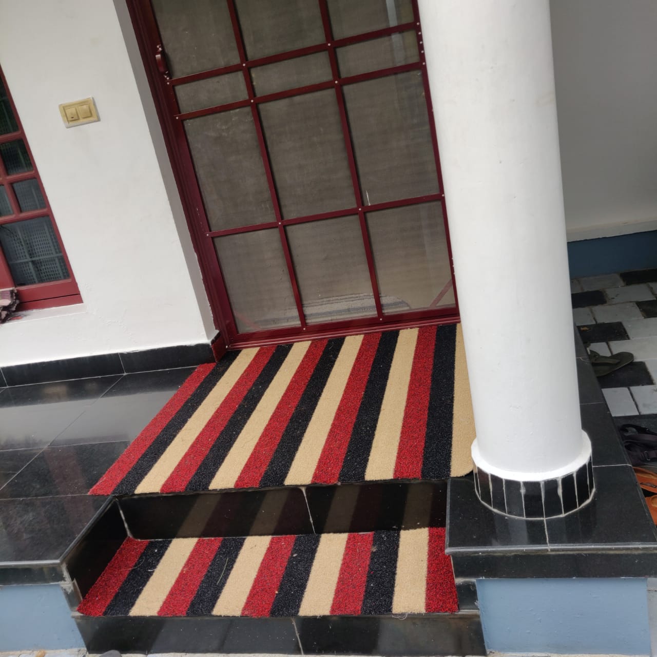 3BHK Semifurnished House 1350sqft