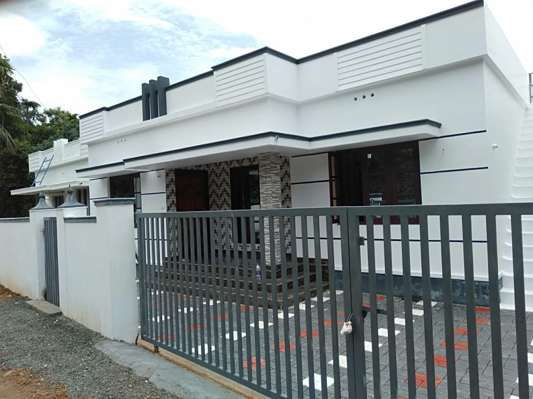 3BHK Semifurnished House800sqft - for sale in Kanjiramtom, Kochi ( Ernakulam ), Kerala